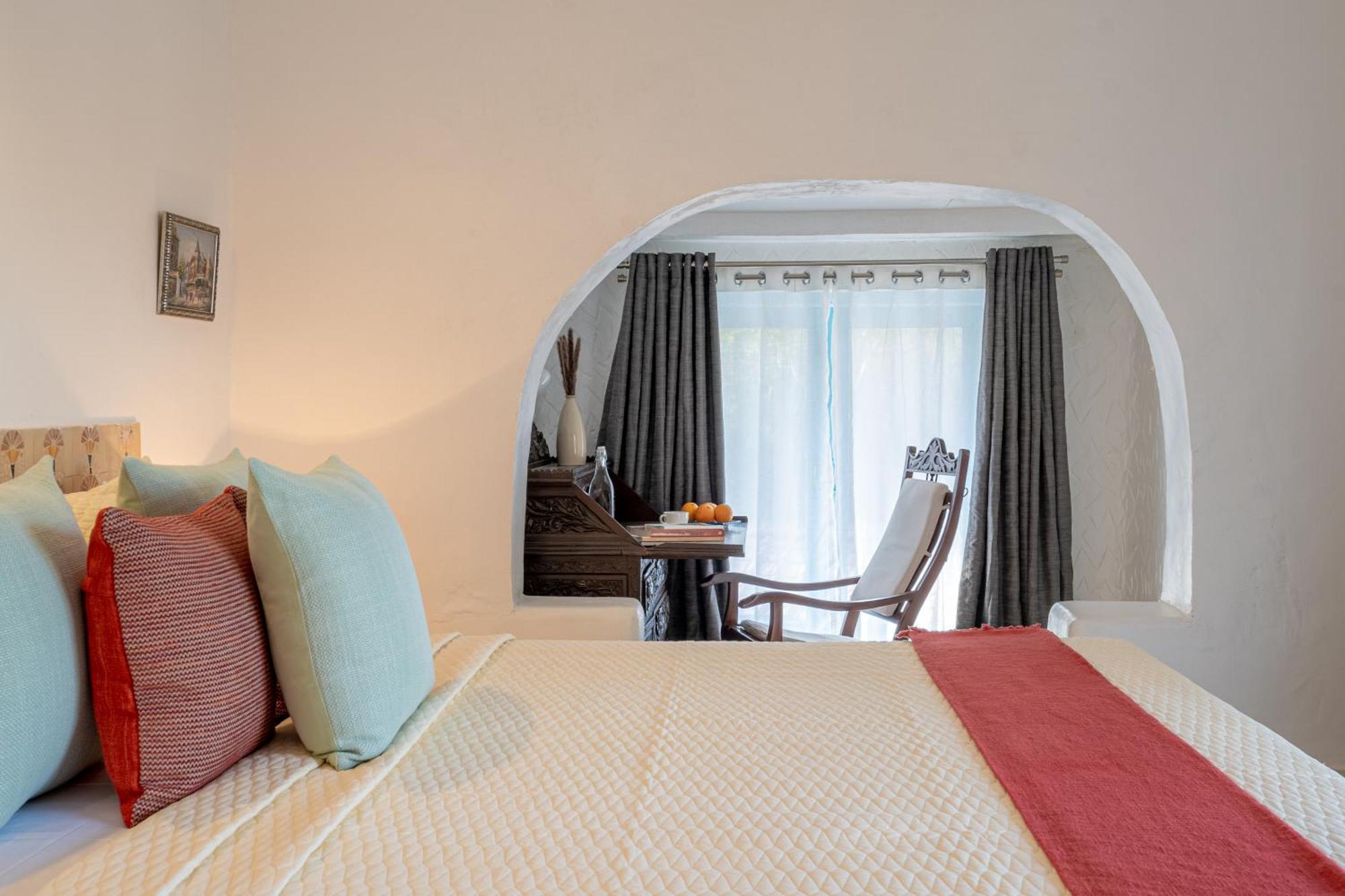 Lohonostays Villa Santorini Alībāg Eksteriør billede