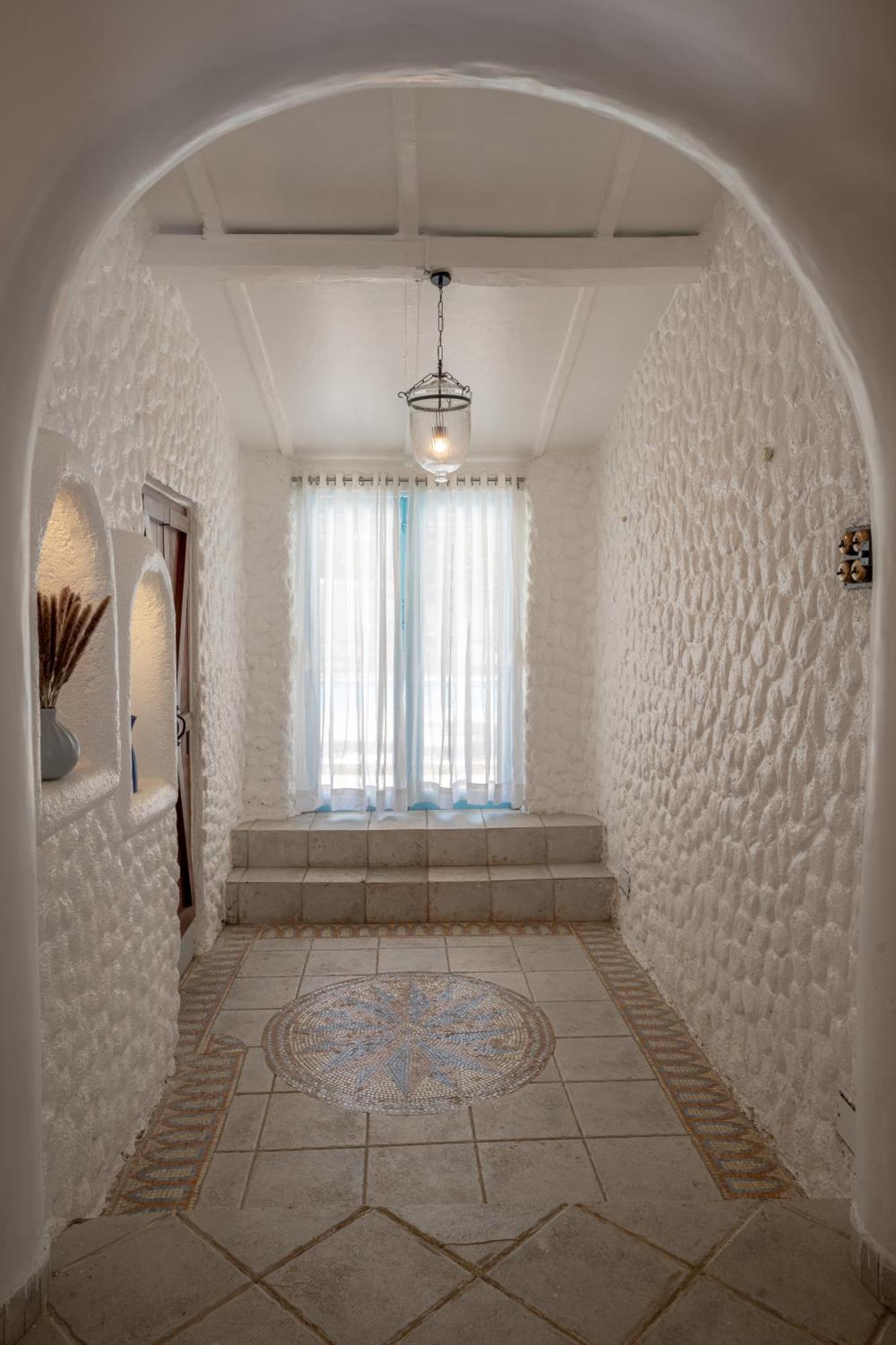 Lohonostays Villa Santorini Alībāg Eksteriør billede